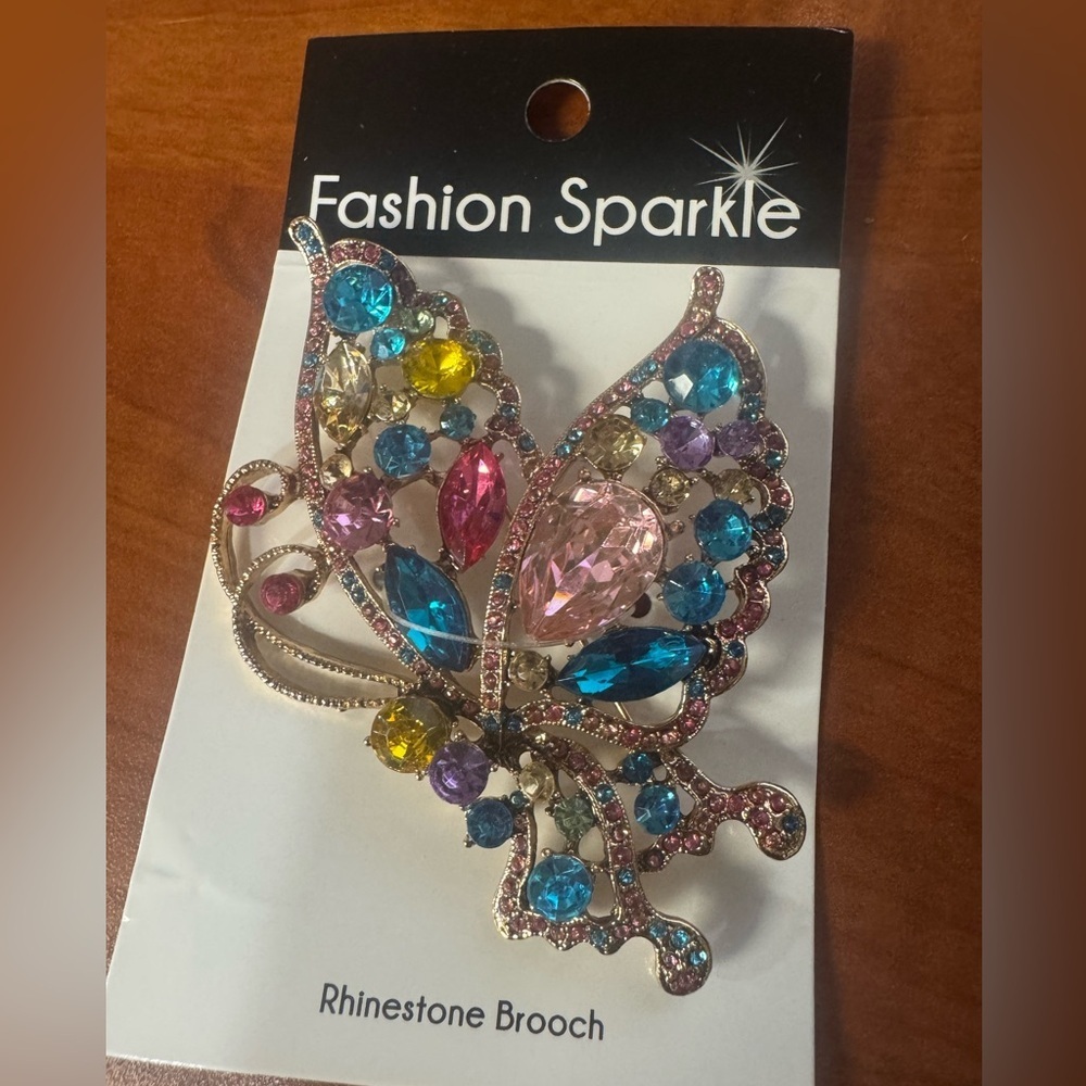 2 Colorful Butterfly Brooch - Picture 5 of 8